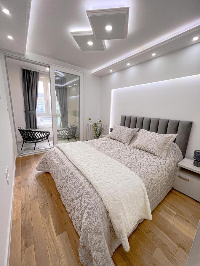 Fontana Apartmani Free Parking Тузла Экстерьер фото